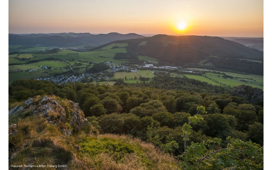 Fernsichst von den Bruchhauser Steinen