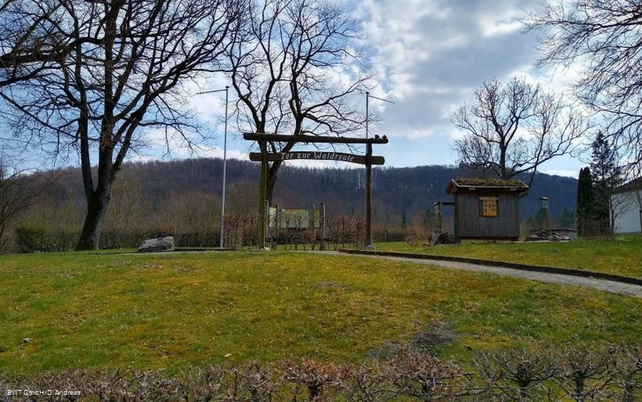 Tor zur Waldroute