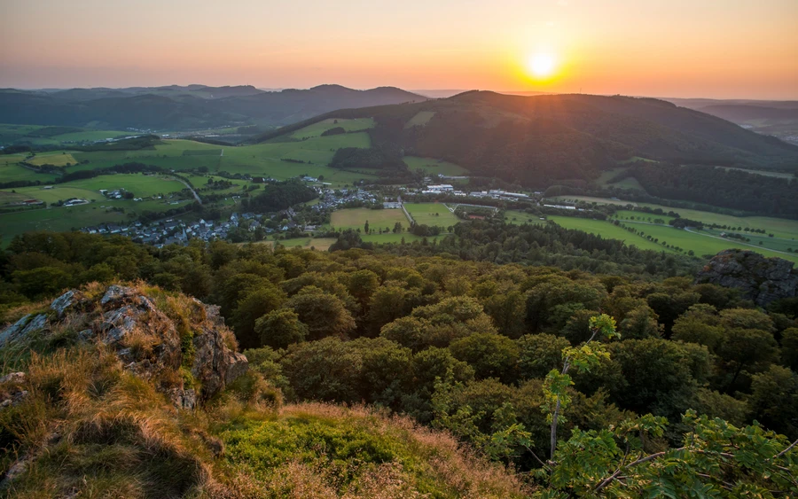 Blick von den Bruchauser Steinen_Klein.jpg
