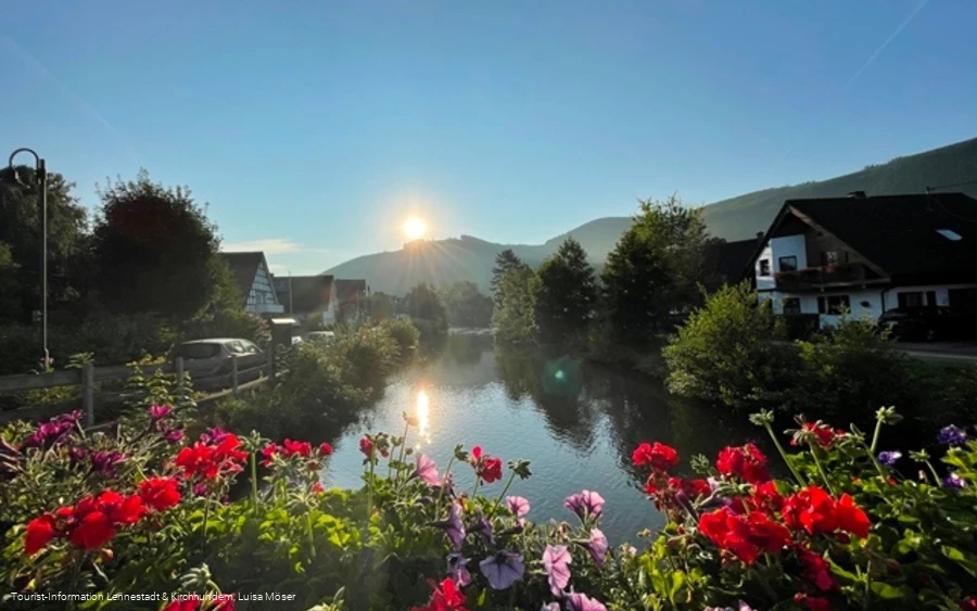 Lenne in Saalhausen