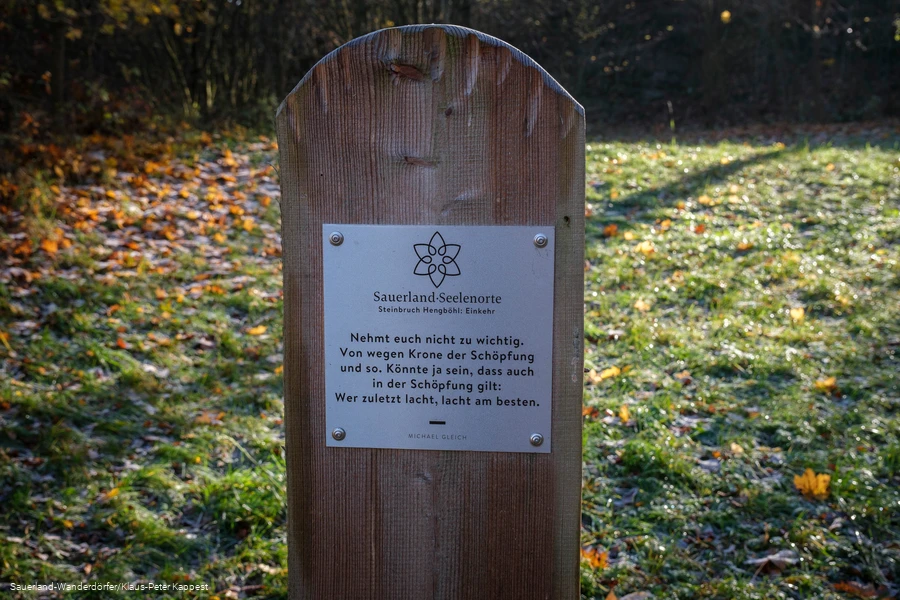 Schild Sauerland-Seelenort Hengb&ouml;hl: Einkehr