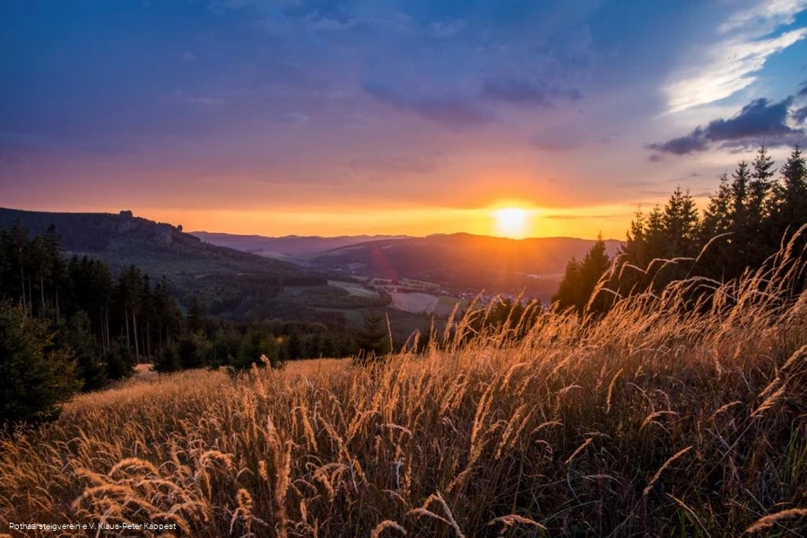 Sonnenuntergang am Ginsterkopf